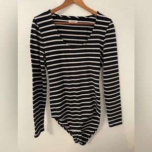 Madewell Striped Bodysuit (black/white) Size L